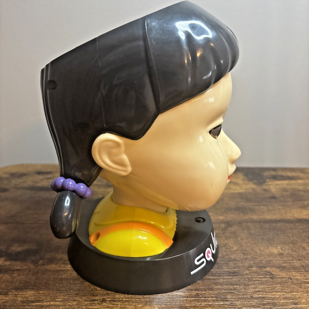 Squid Game Doll Head Popcorn Bucket Korean Netflix Collectible Creepy - Picture 7 of 7